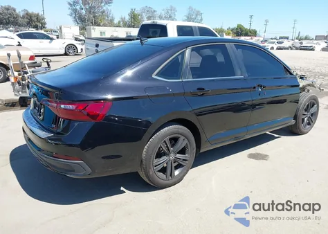 2024 Volkswagen Jetta 1.5T Se z USA, uszkodzony, nr VIN 3VW7M7BU2RM092392